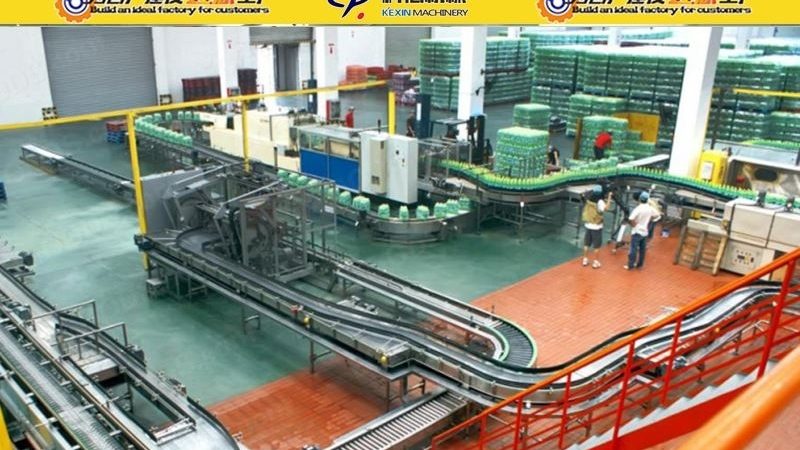 食堂餐具蒸汽杀菌柜：守护食品安全的关键设备**